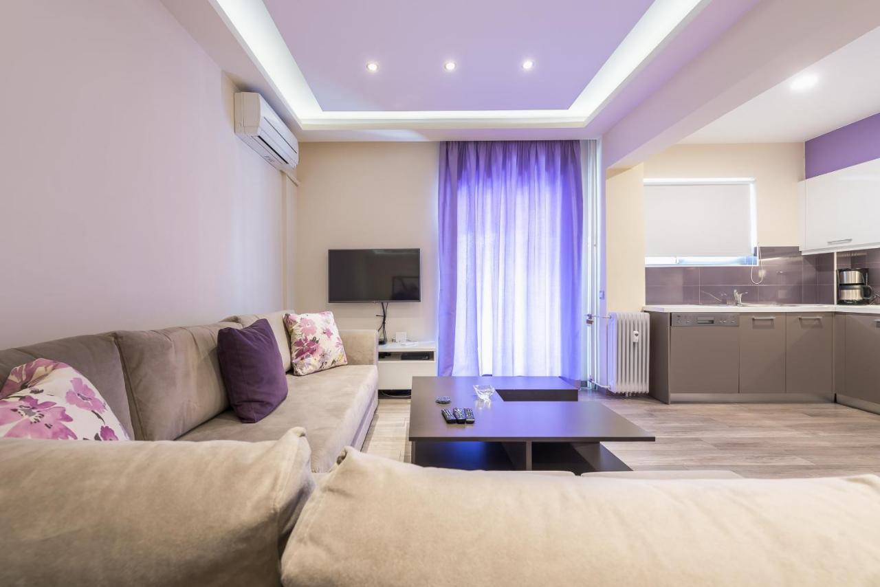 An Impressive 2 Bdr Apt In Glyfada アテネ エクステリア 写真