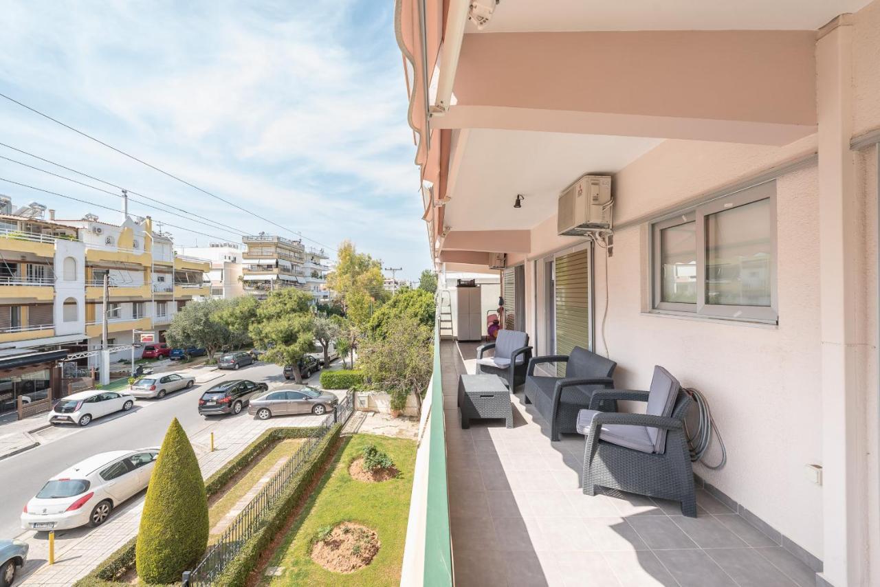 An Impressive 2 Bdr Apt In Glyfada アテネ エクステリア 写真