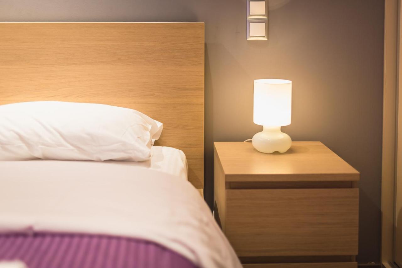 An Impressive 2 Bdr Apt In Glyfada アテネ エクステリア 写真